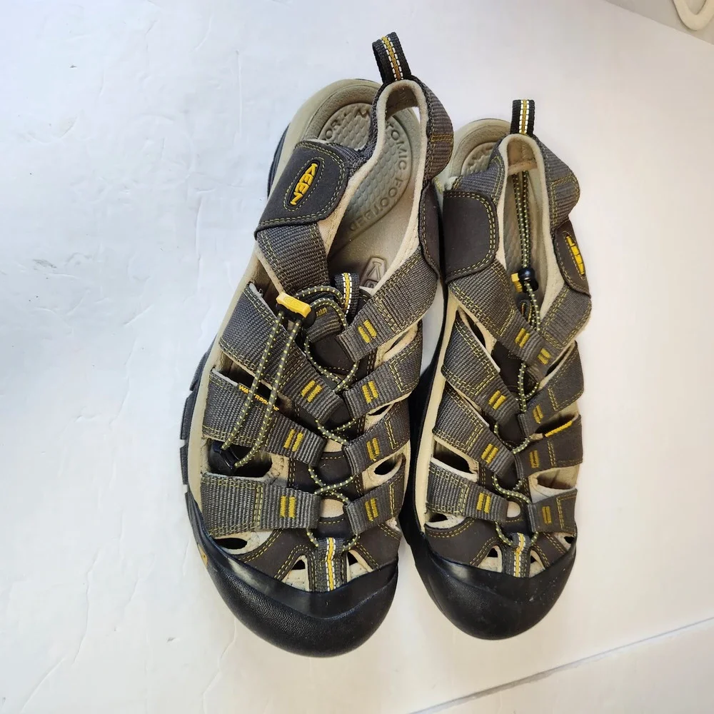 Keen Newport H2 Mens Size 12 Waterproof Hiking Sandals Gray Yellow Outdoor Shoe